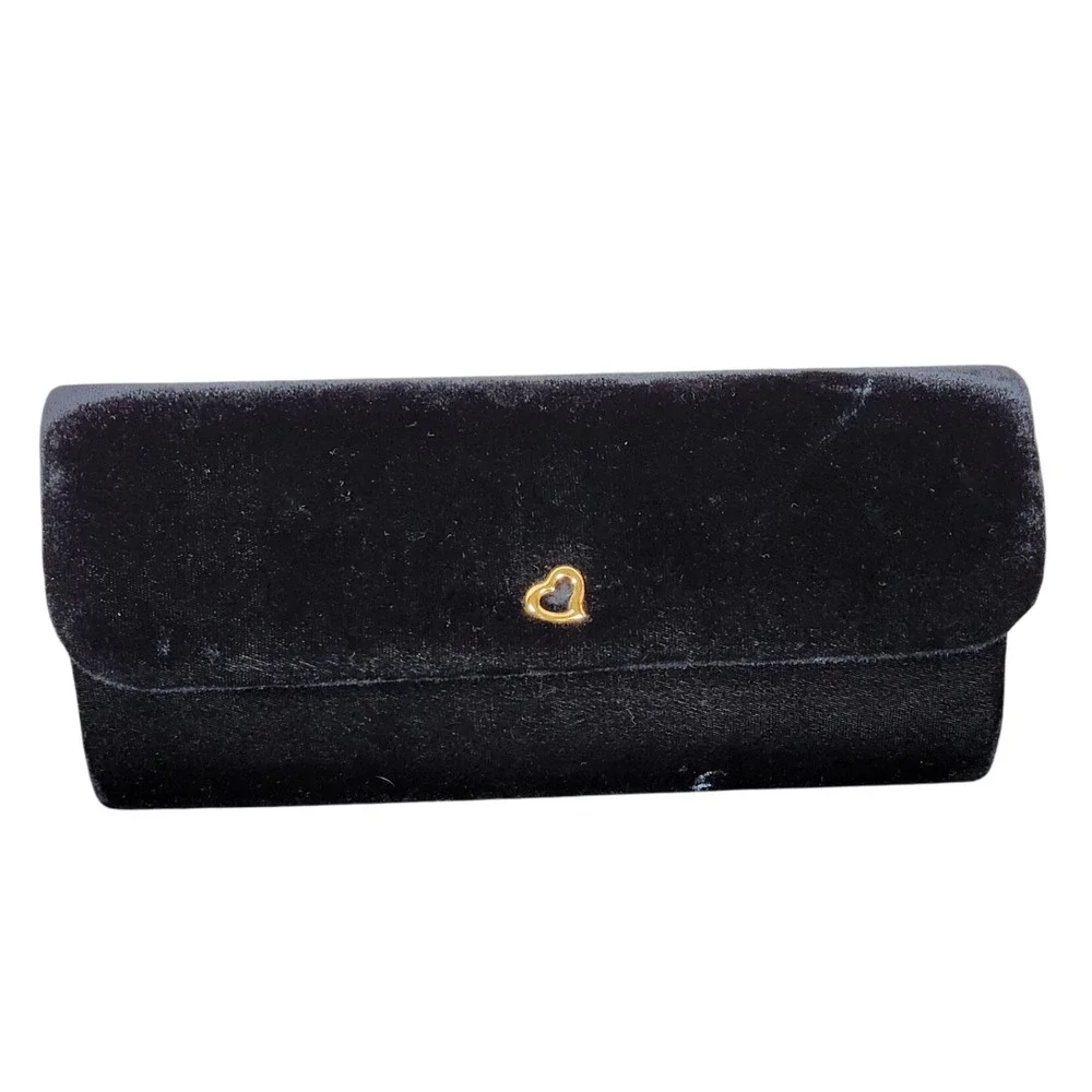Victoria's Secret Black Velvet Clutch‎ Purse with Gold Heart Accent Nwot